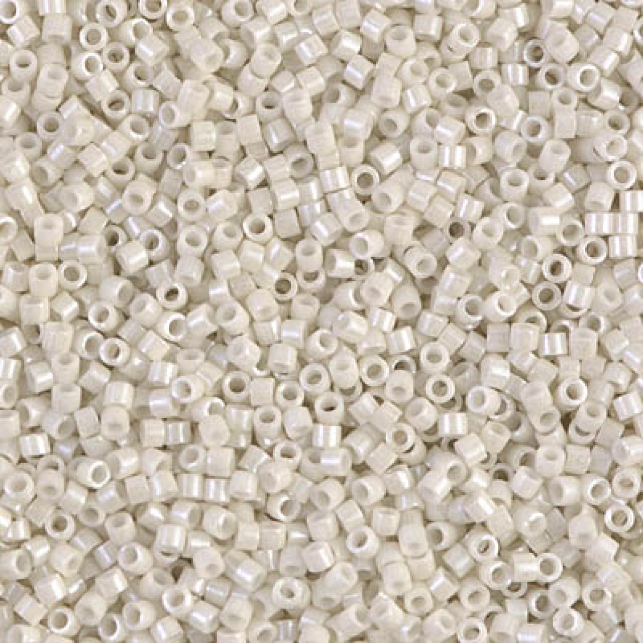 Delica 11/0 DB0211 Opaque Alabaster Luster