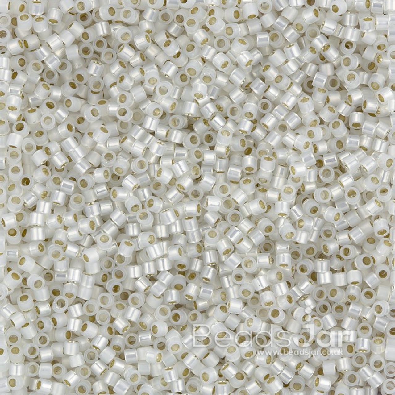 Delica 11/0 DB0221 Gilt Lined White Opal