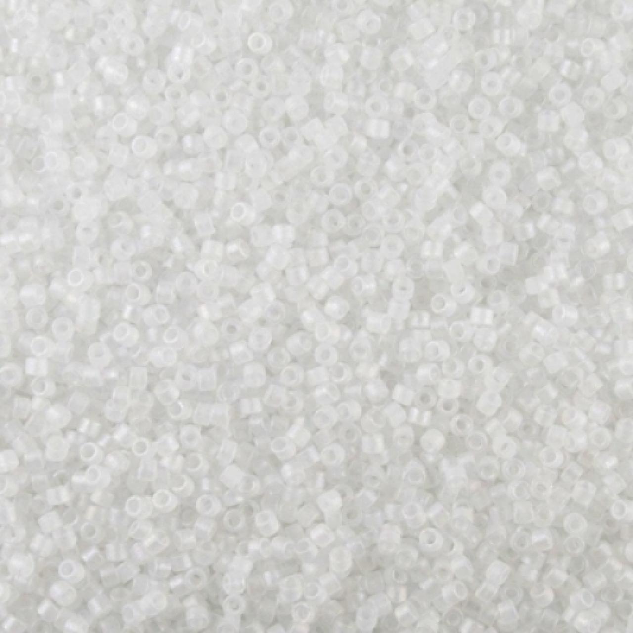 Delica 11/0 DB0851 Crystal AB Matted
