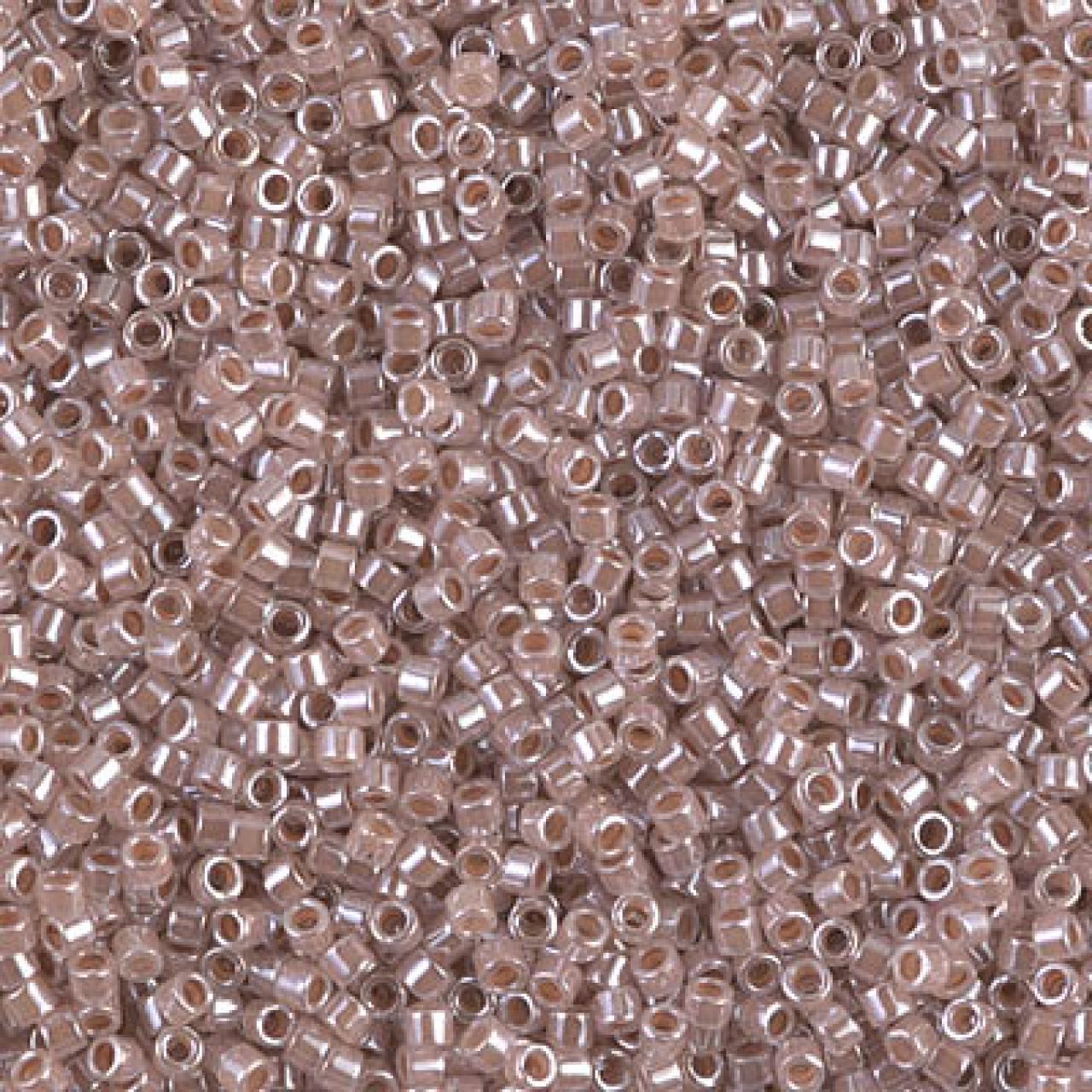 Delica 11/0 DB0256 Lined Crystal Taupe