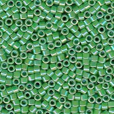 Delica 11/0 DB0163 Opaque Green AB — Imaginea 1
