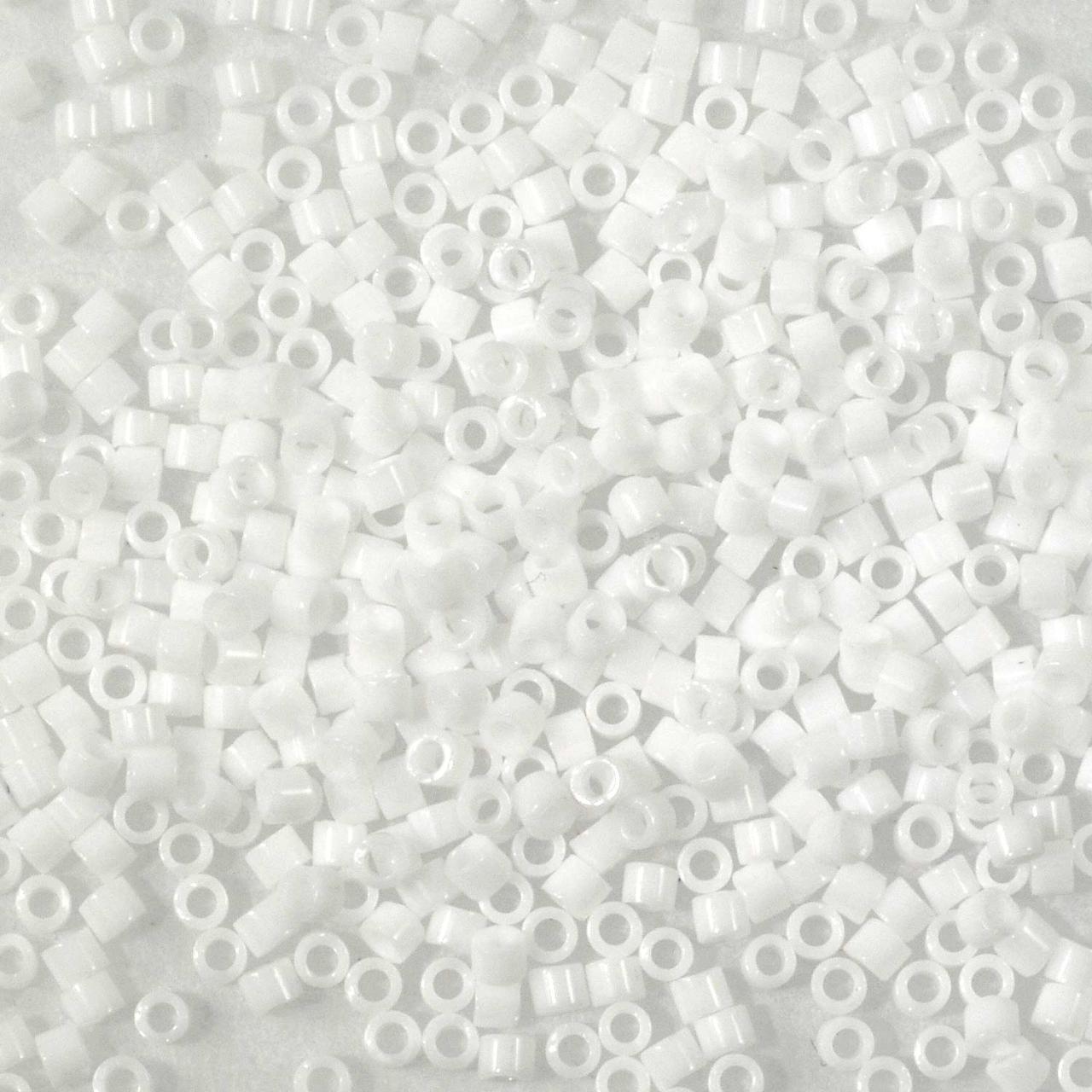 Delica 10/0 DB100200 Opaque Chalk White