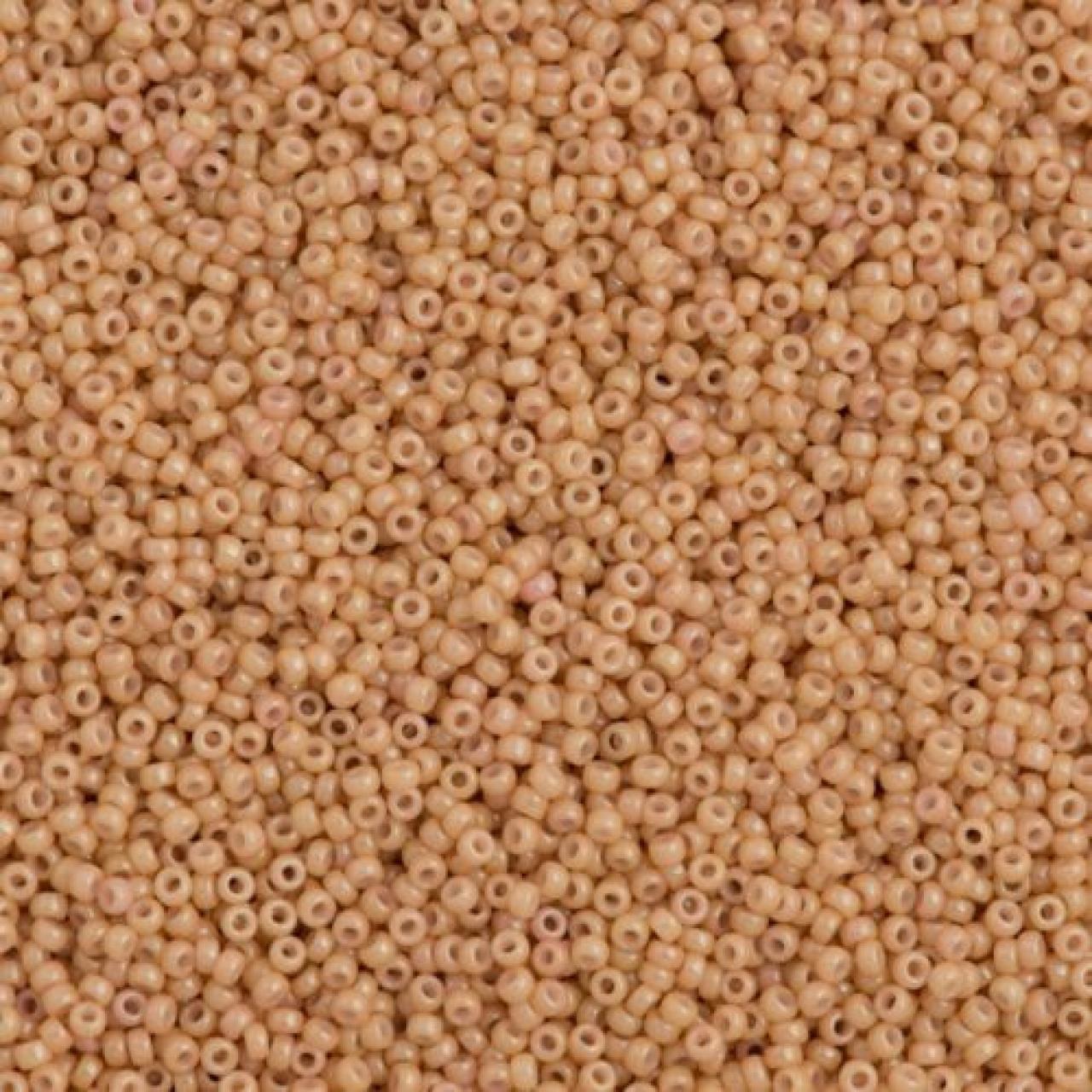 Margele de nisip Miyuki 15/0 Opaque Tan Luster 0597