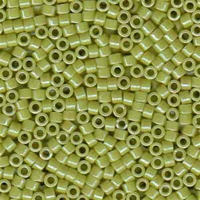 Delica 11/0 DB0262 Opaque Chartreuse Luster — Imaginea 1