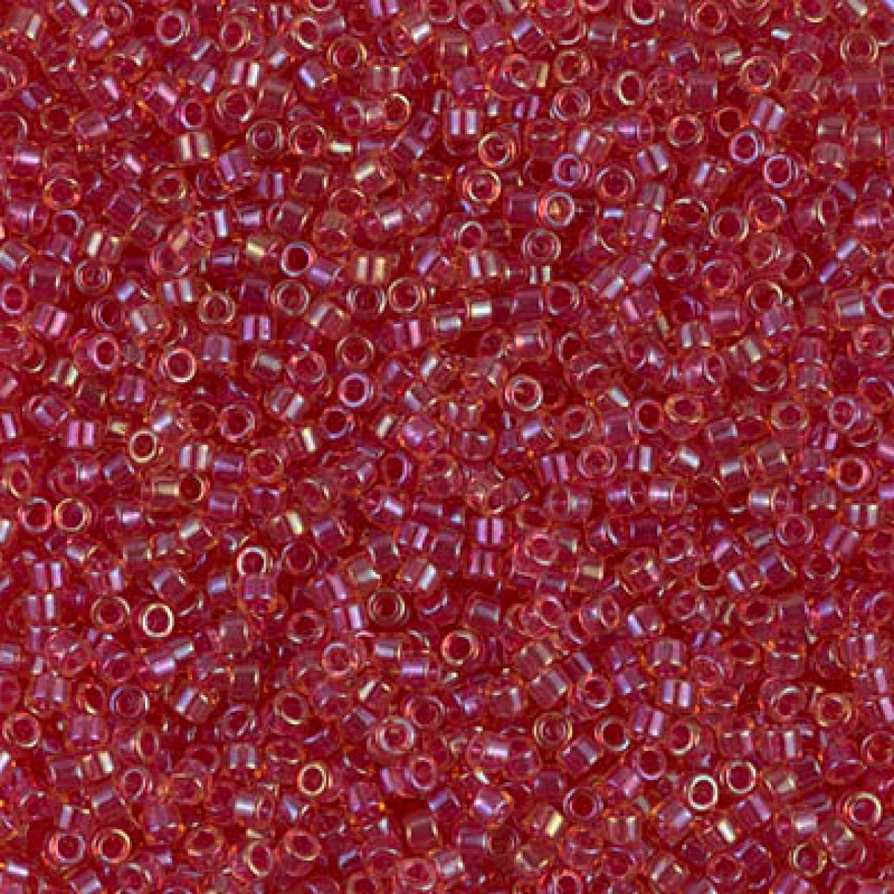 Delica 11/0 DB0062 Lined  Cranberry AB