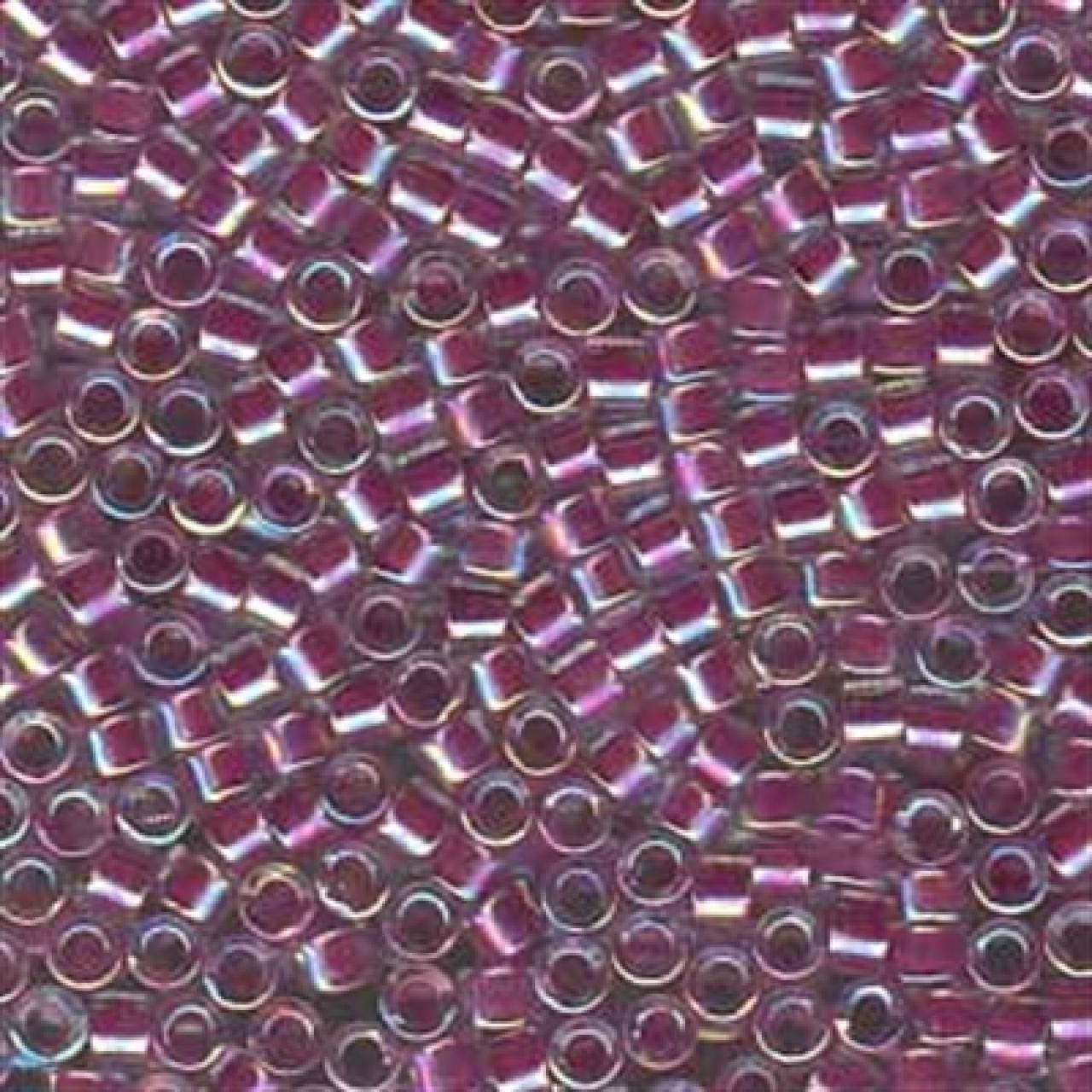 Delica 11/0 DB0056 Lined Magenda AB