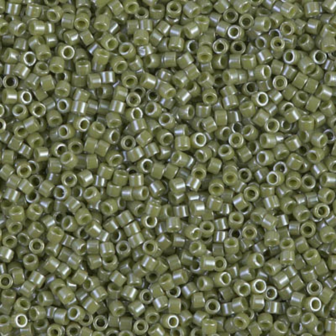 Delica 11/0 DB0263 Opaque Cactus Luster