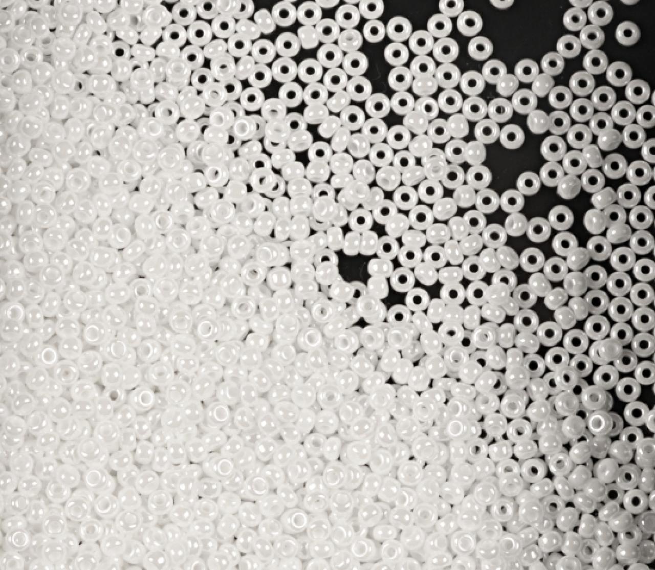 50 gr Preciosa 11/0 19001/46102 White Pearl