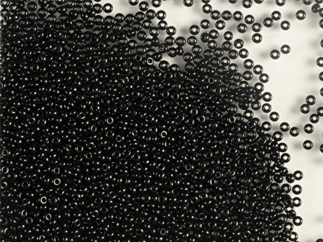 50 gr Preciosa 11/0 19001/23980 Black