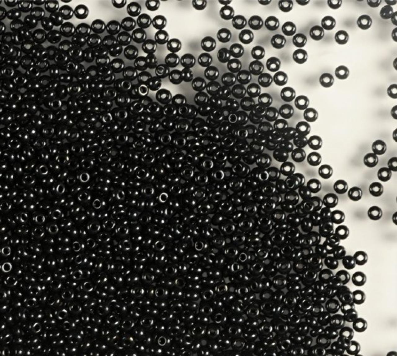 50 gr Preciosa 13/0 19001/23980 Black